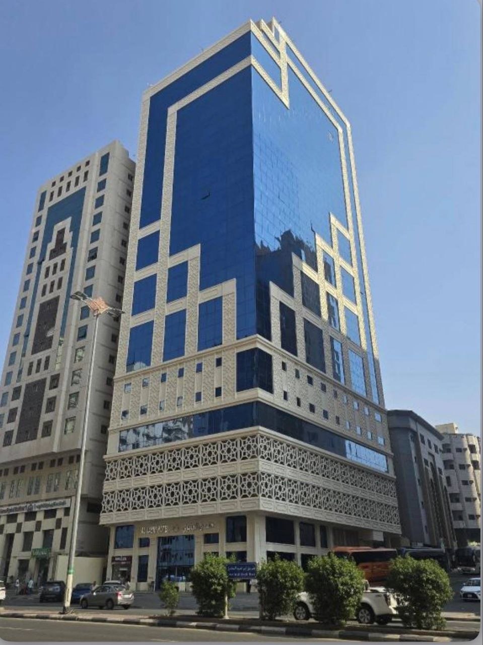 Al-Jabriy kirish
